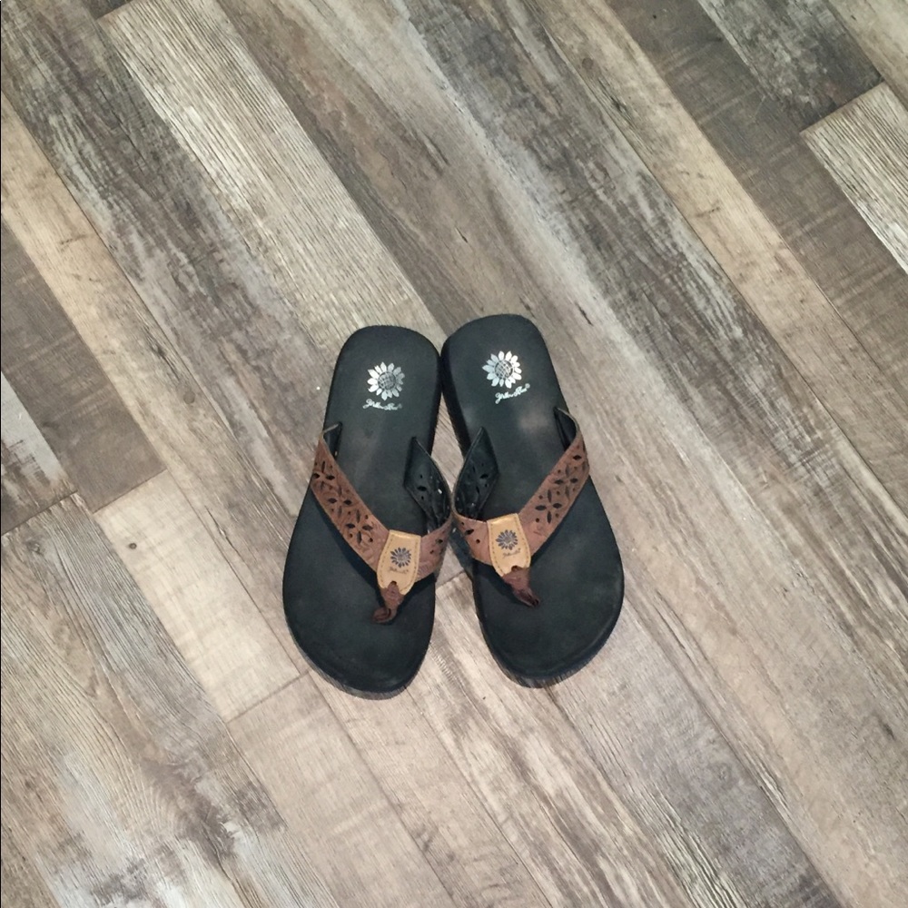 Flip flops